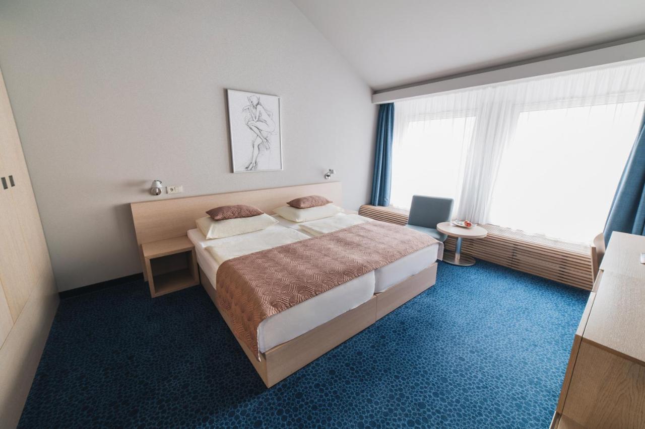 Hotel Split Kadaň Quarto foto